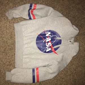 Cropped NASA Hoodie from H&M
